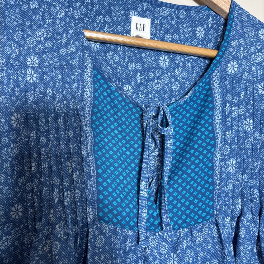 GAP Blue Patterned Blouse - Picture 3 of 7